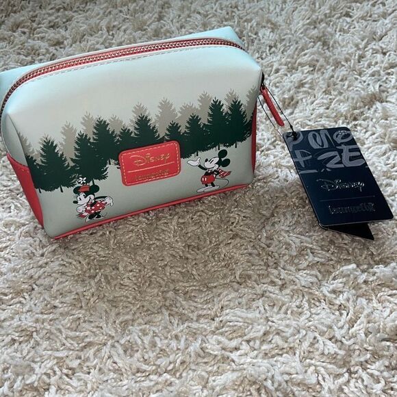 NWT Loungefly Mickey Minnie Cosmetic Bag Winter Holiday Christmas Tree Pickup Tr - Picture 1 of 14